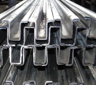 Galvanized Omega Steel Profile Application: Construction