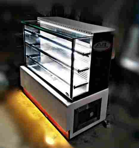 Refrigerated Bakery Display Counter