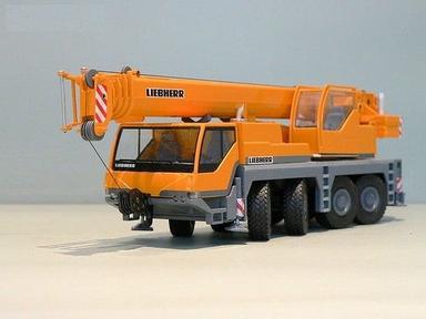 Rough Terrain Cranes (Liebherr) Application: Ship Building