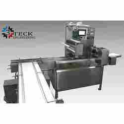 Horizontal Flow Pack Wrapping Machine