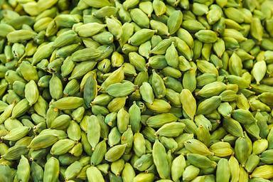 Hygienically Packed Organic Green Cardamom