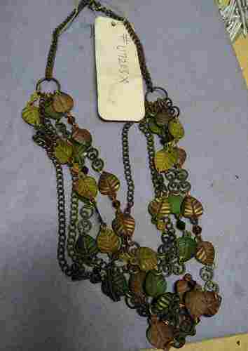 Fancy Leaf Pattern Necklaces