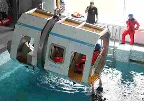 Helicopter Under Water Escape Training Service (HUET)