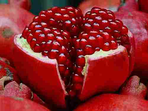 Natural Taste Fresh Pomegranate