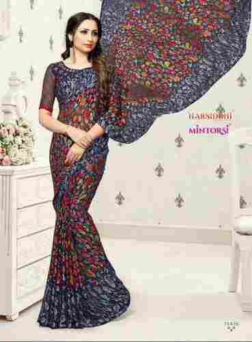 Attractive Pattern Ladies Banarasi Saree