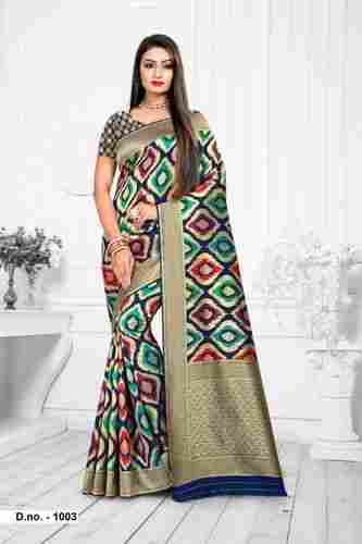 Women Dyed Saree With Blouse Piece