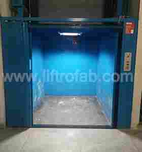 Good Finish Hydraulic Goods Lift