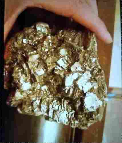 Golden Rare Earth Ores