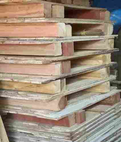 Rectangular Shape Wooden Pallet