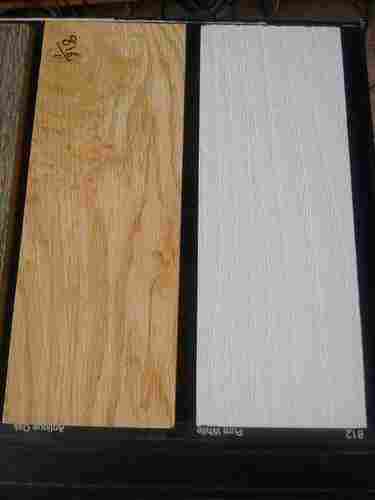 Scratch Proof Laminated Wooden Flooring