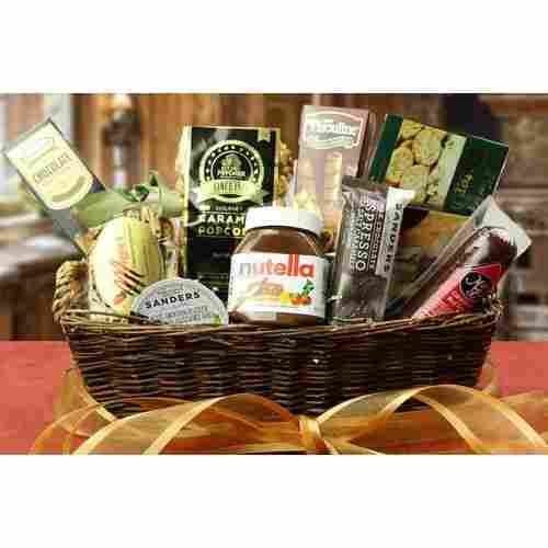 Holiday Gift Basket For Gift Packing