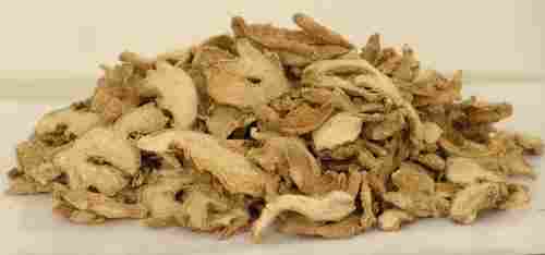Sun Dried Ginger Flakes