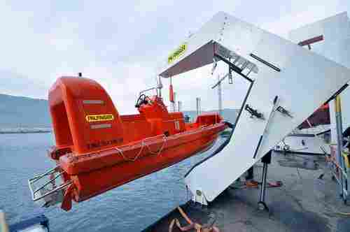 Single Arm Crane Davit For Lifeboat And Rescue Boat