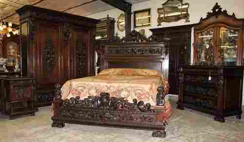 Stylish Antique Bedroom Suite