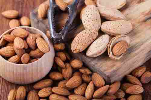 Tasty and Healthy Organic Almonds