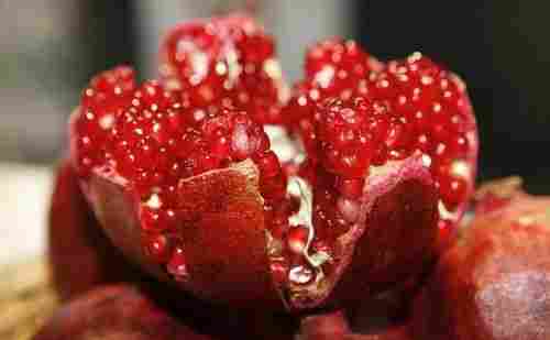 Fresh Pomegranates {A Grade}