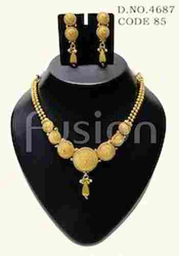 Traditional South Indian Bridal Necklace Set