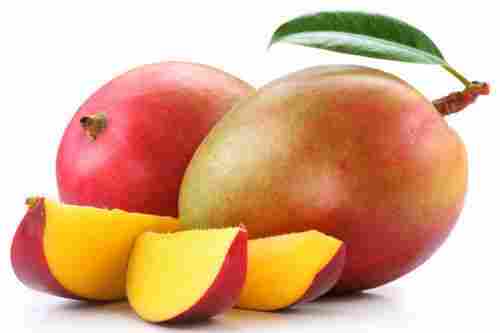 Natural and Fresh Mangos