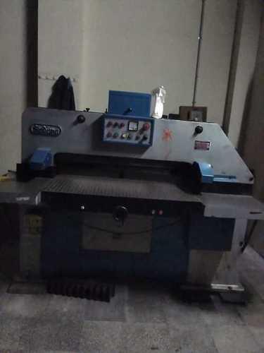  अच्छी गुणवत्ता वाली औद्योगिक कागज काटने की मशीन 