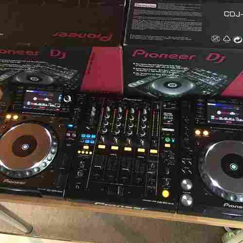 Brand New Original DJ Set 2x CDJ 2000 Nexus2 DJ Mixer (Pioneer)