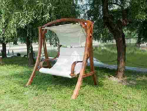 Wooden Swing With Sunshade (WS01)
