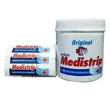 White Medicated First Aid Dressing