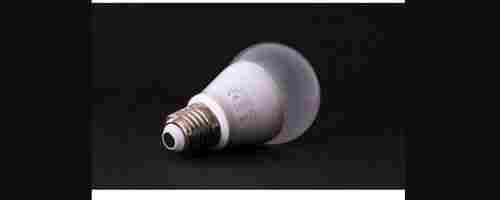 5 Watt Warm White LED Light Bulb