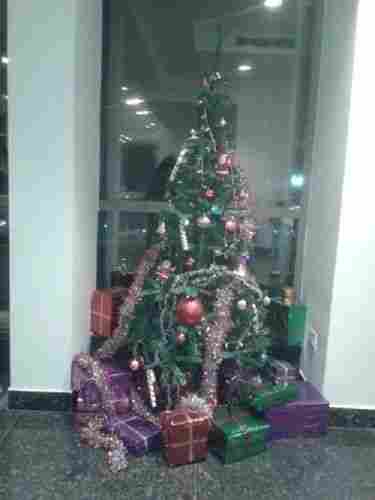 Christmas Tree Decoration Service