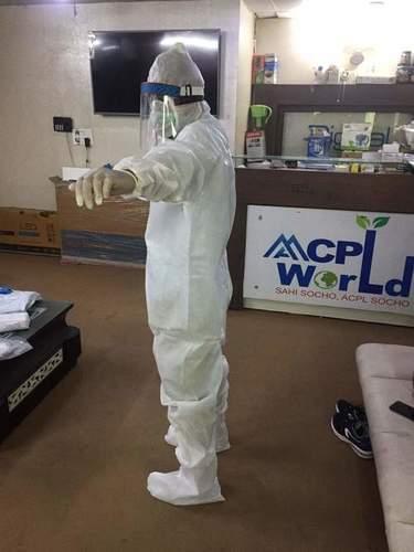 White 70Gsm Coverall Ppe Kit