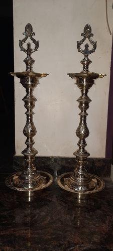 Traditional Brass Pooja Kuthu Vilakku