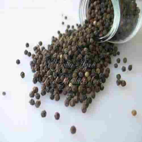 Healthy and Natural Organic Dried Black Pepper Seeds