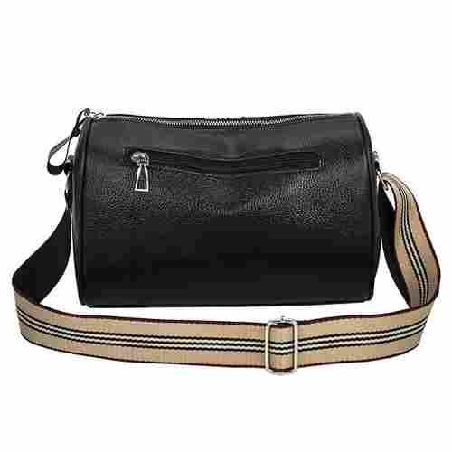 Ladies Easy to Carry Black Leather Bags