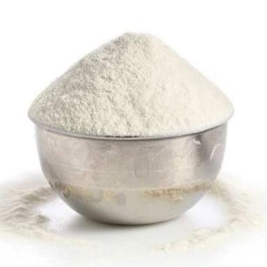 Off White High Grade Nutrient Soya Flour
