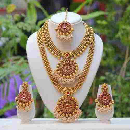 Golden Artificial Jewellery Necklace Set 