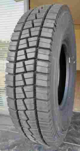 Trazano MD-755 Rubber Tyres