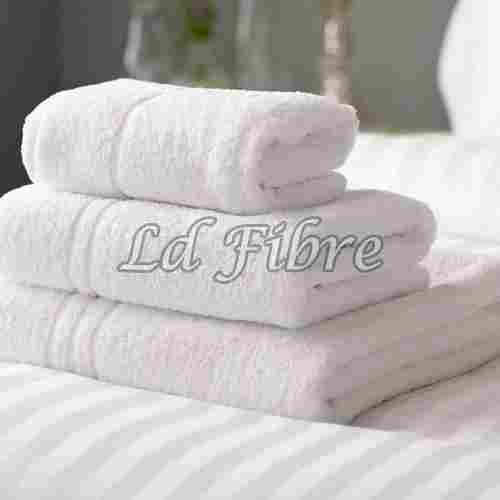 Cotton Plain Bath Towel For Bathroom Use, Rectangular Shape, White Color, Size : 30x60, 60x90, 90x120