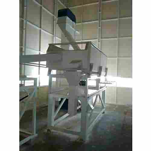 Automatic White 15 HP Impact Pulverizer