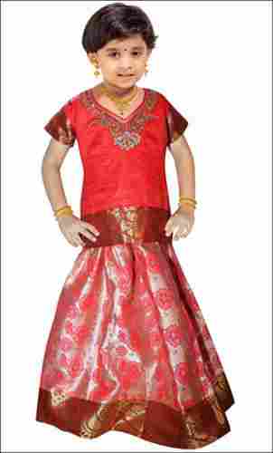 Girls Attractive Silk Party Wear Pattu Pavadai