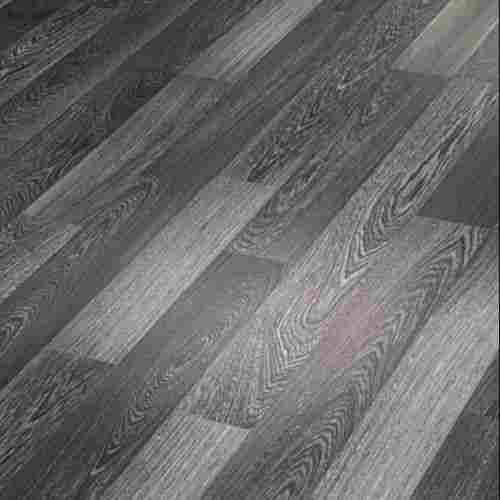 Oak Strip Laminate Wooden Flooring