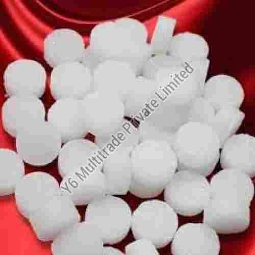 Natural White Round Camphor Tablets