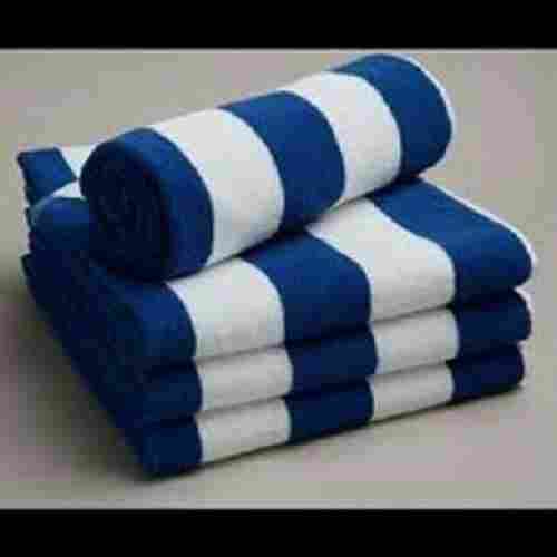 Ref No 040 Printed Cotton Bath Towels, Good Quality, Skin Friendly, Easy To Use, Light Weight, White And Blue Color