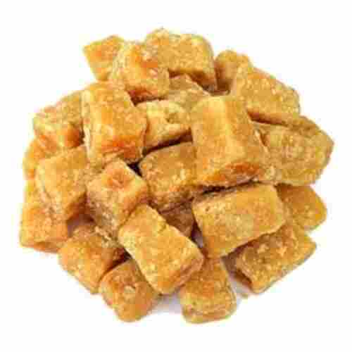 Non Added Color Sweet Natural Fine Taste Healthy Jaggery Cubes