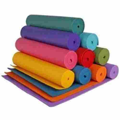 Rubber Yoga Mat, Trusted Quality, Plain Pattern, Rectangle Shape, Hard Texture, Skin Friendly, Hard Strength, Comfortable Experience, Thickness : 6 Mm