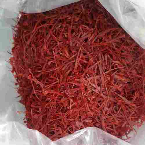 Natural Fragrance And Natural Taste Pure Indian Kashmiri Dark Red Saffron Leaves