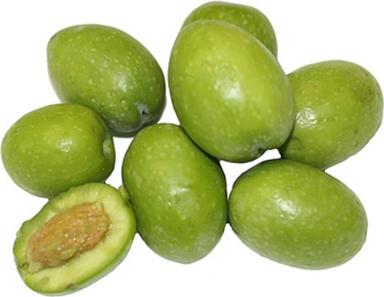 Green Natural Fresh Olive Fruits