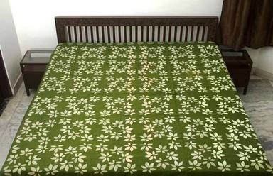 Green Floral Print Cotton Applique Bed Cover, Hand-Crafted, Consumer Winning Quality, Unique Design, Bright Look, Perfect Finish, Soft Texture, Anti Wrinkle