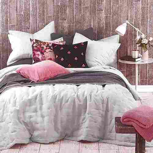 Dots Design Cotton Double Bed Quilt Set