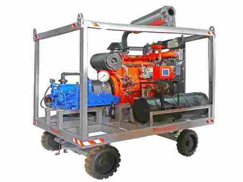 Industrial High Pressure Jetting Machine with 72 HP Diesel Engine Tank and Trolley Mounted System