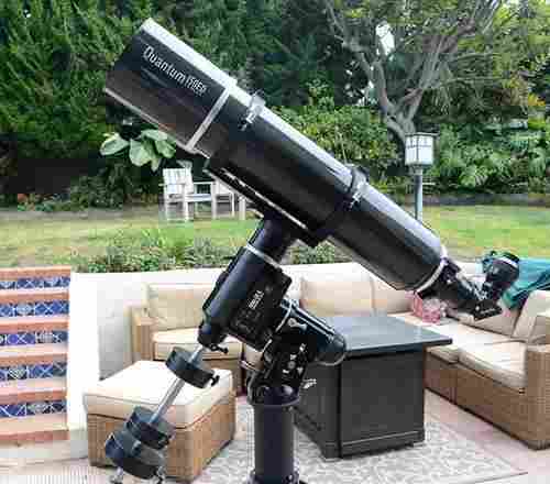 Sky Watcher Quantum 150 mm Refractor