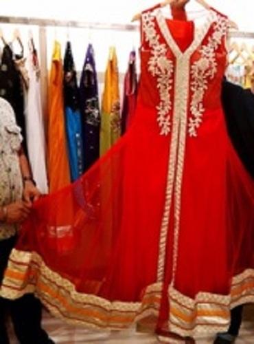 Modern Red Color Embroidered Work Bridal Salwar Kameez